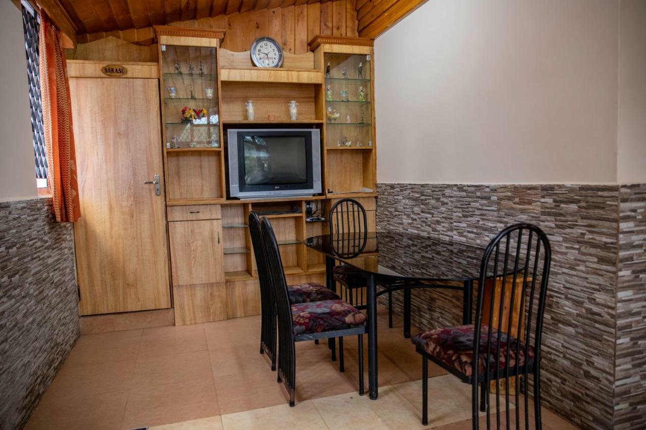 Jjs Cottages Кунур Екстериор снимка